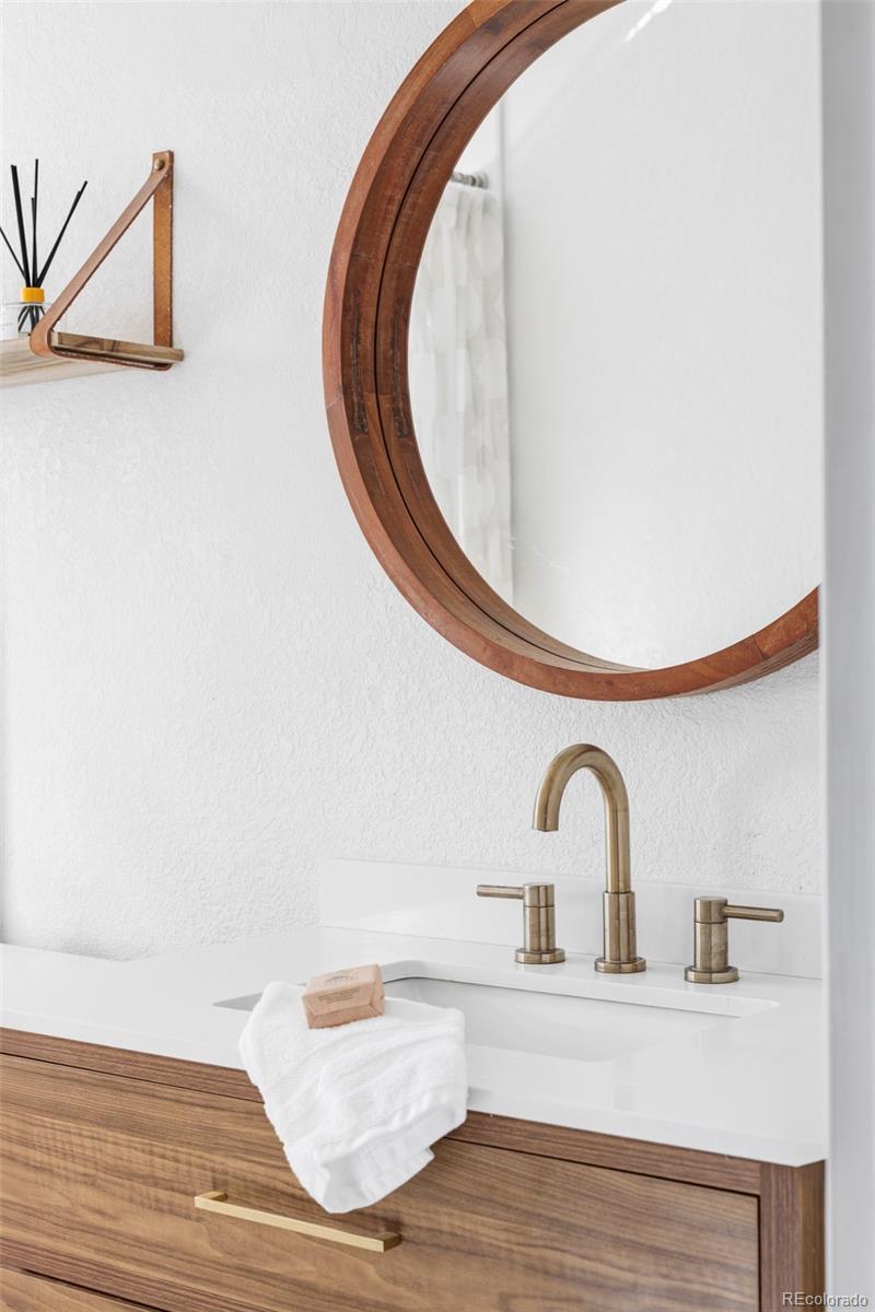 6188 S Westview Street