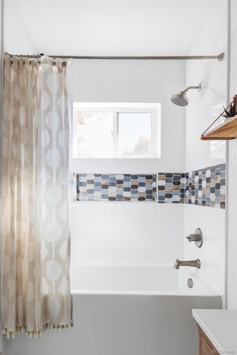 6188 S Westview Street