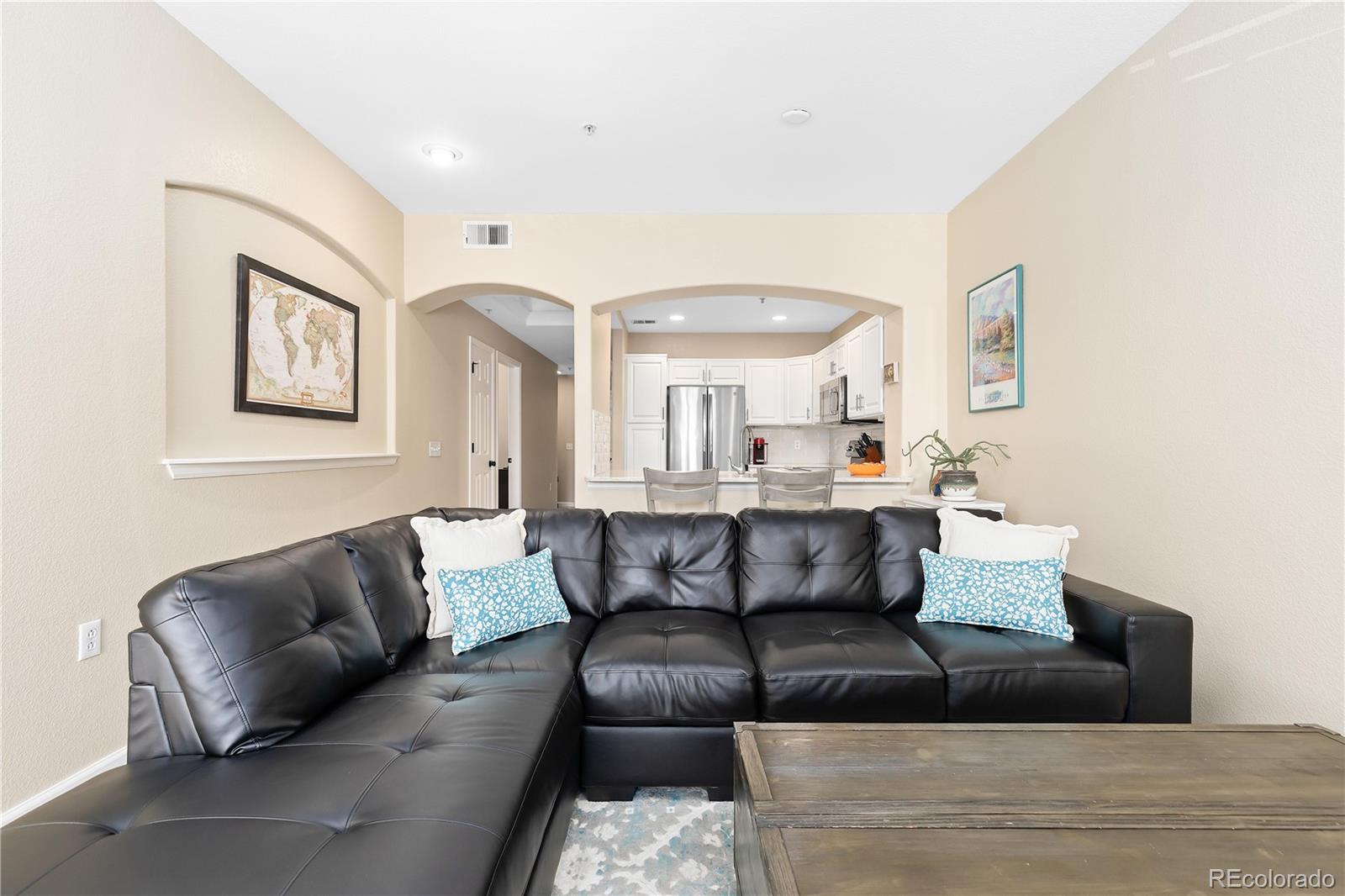 1767 N Pearl Street Unit: 102