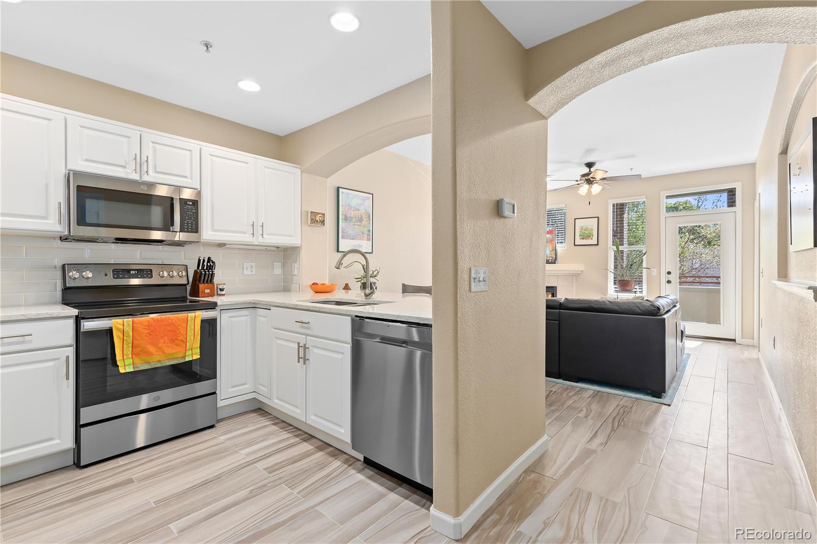 1767 N Pearl Street Unit: 102