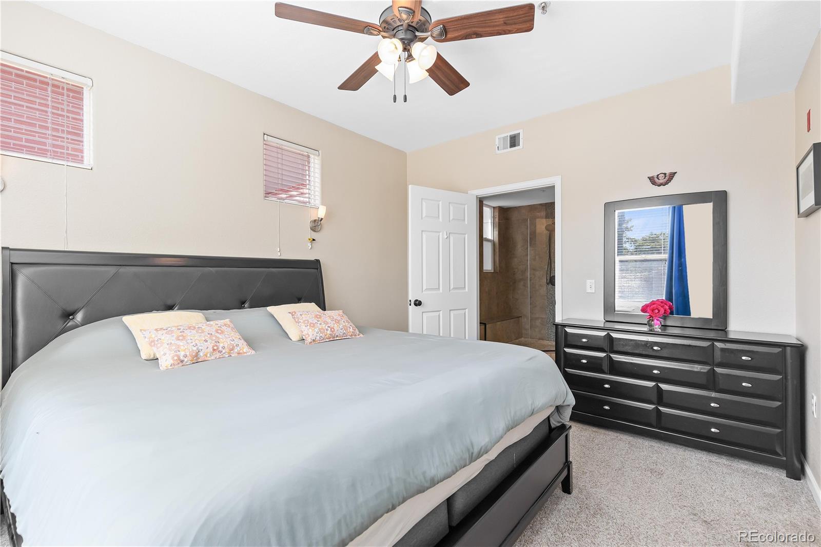 1767 N Pearl Street Unit: 102