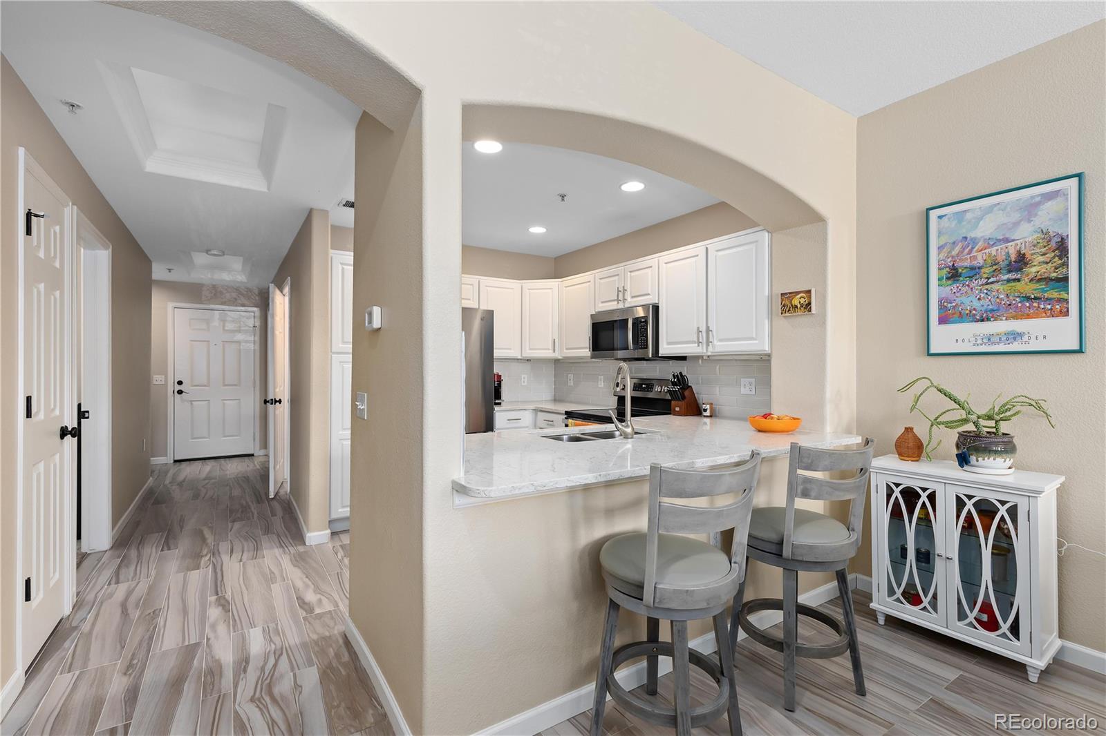 1767 N Pearl Street Unit: 102