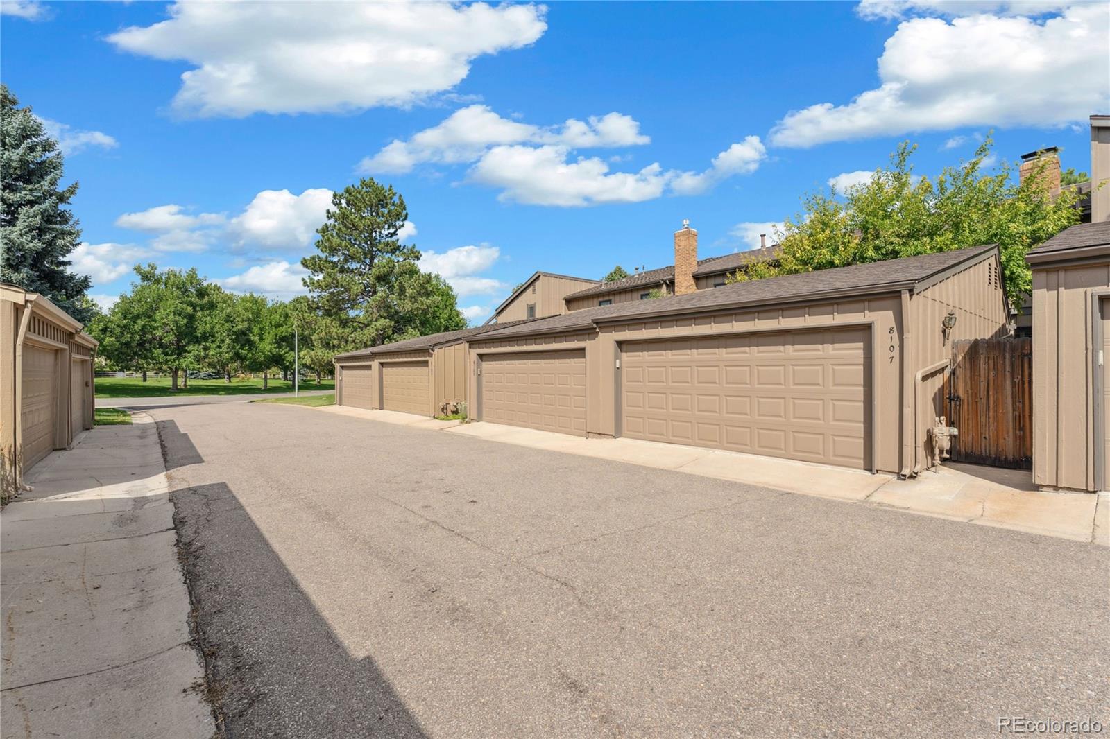 8107 E Phillips Circle
