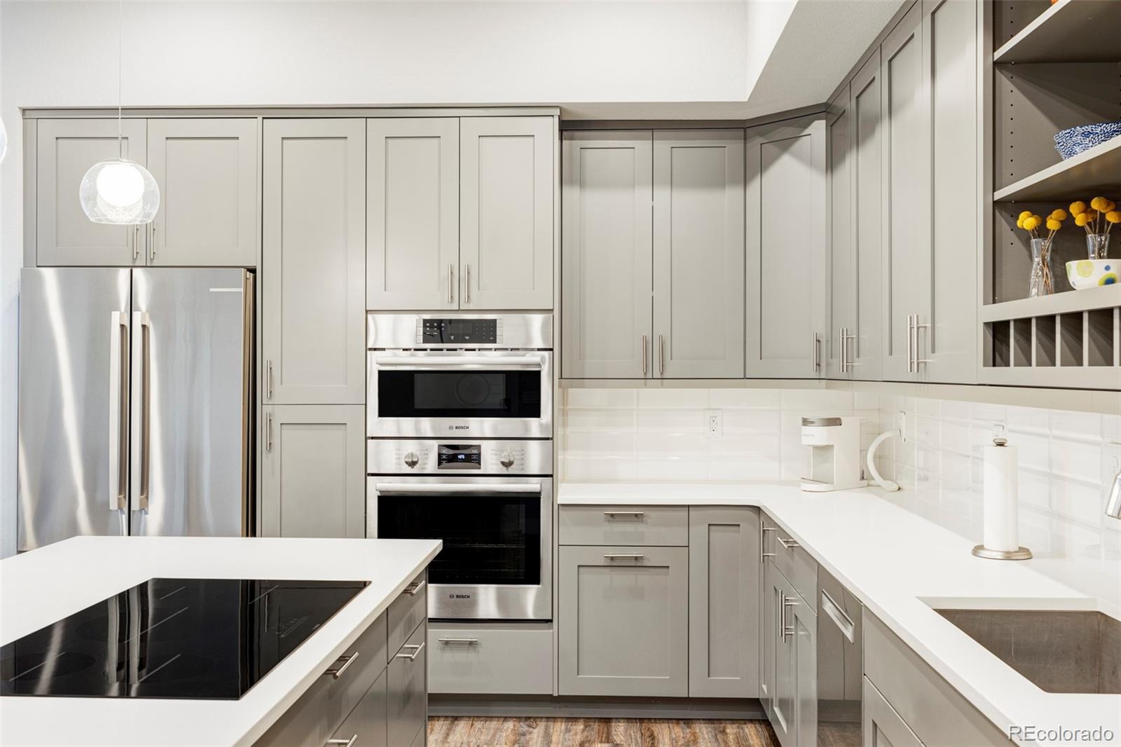 6619 E Lowry Boulevard Unit: 302