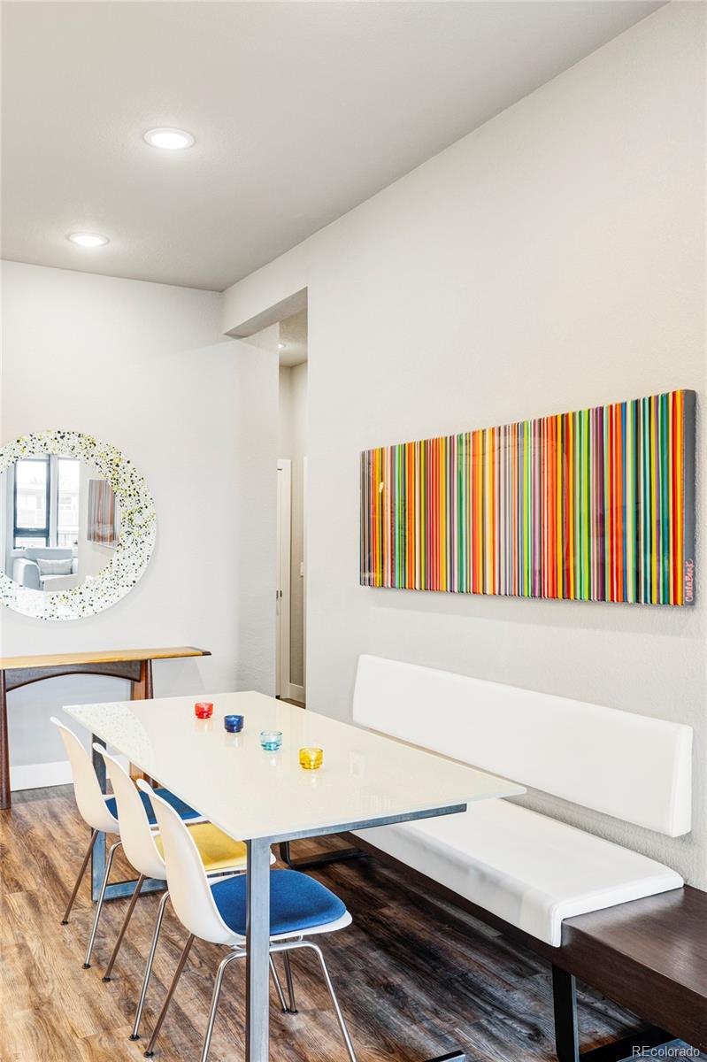 6619 E Lowry Boulevard Unit: 302