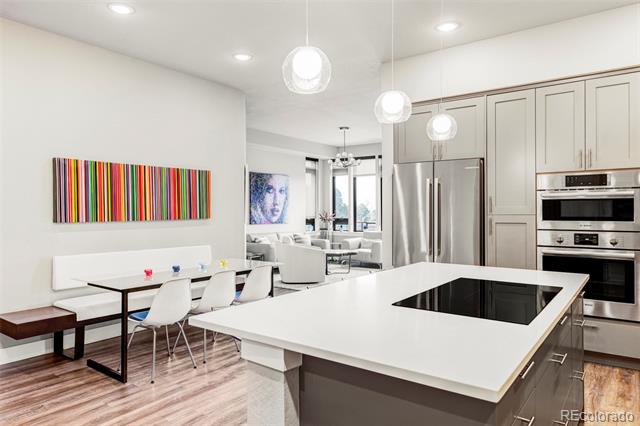 6619 E Lowry Boulevard Unit: 302