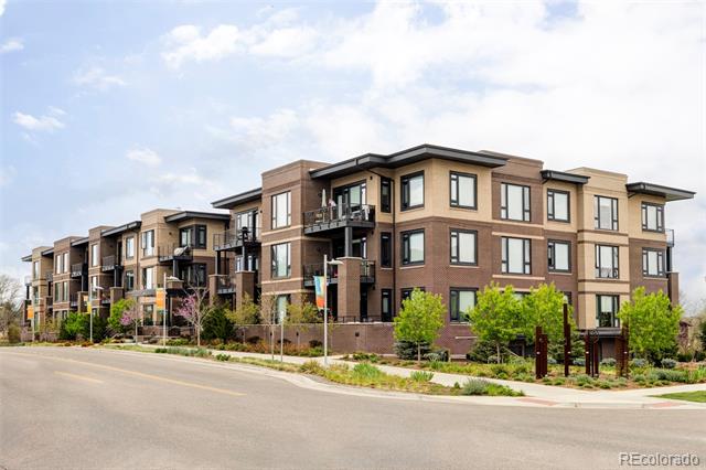 6619 E Lowry Boulevard Unit: 302