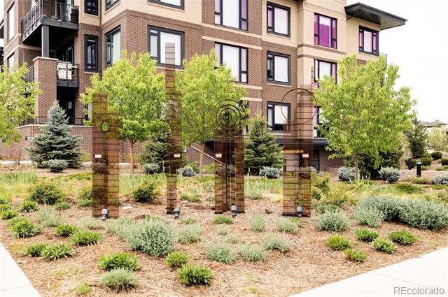 6619 E Lowry Boulevard Unit: 302