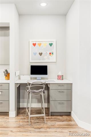 6619 E Lowry Boulevard Unit: 302