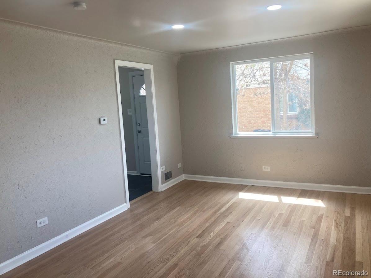 1326 S Canosa Court