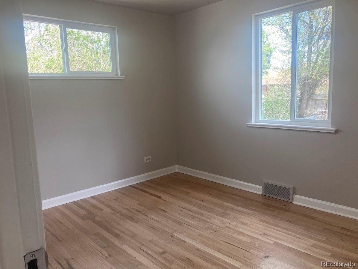 1326 S Canosa Court