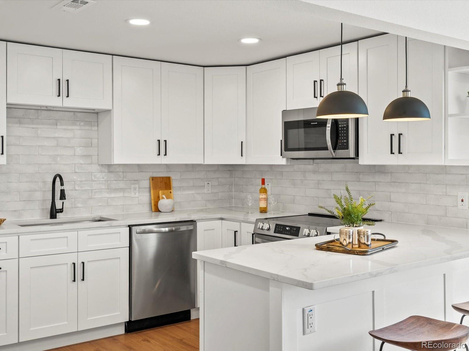 4947 Saint Paul Street