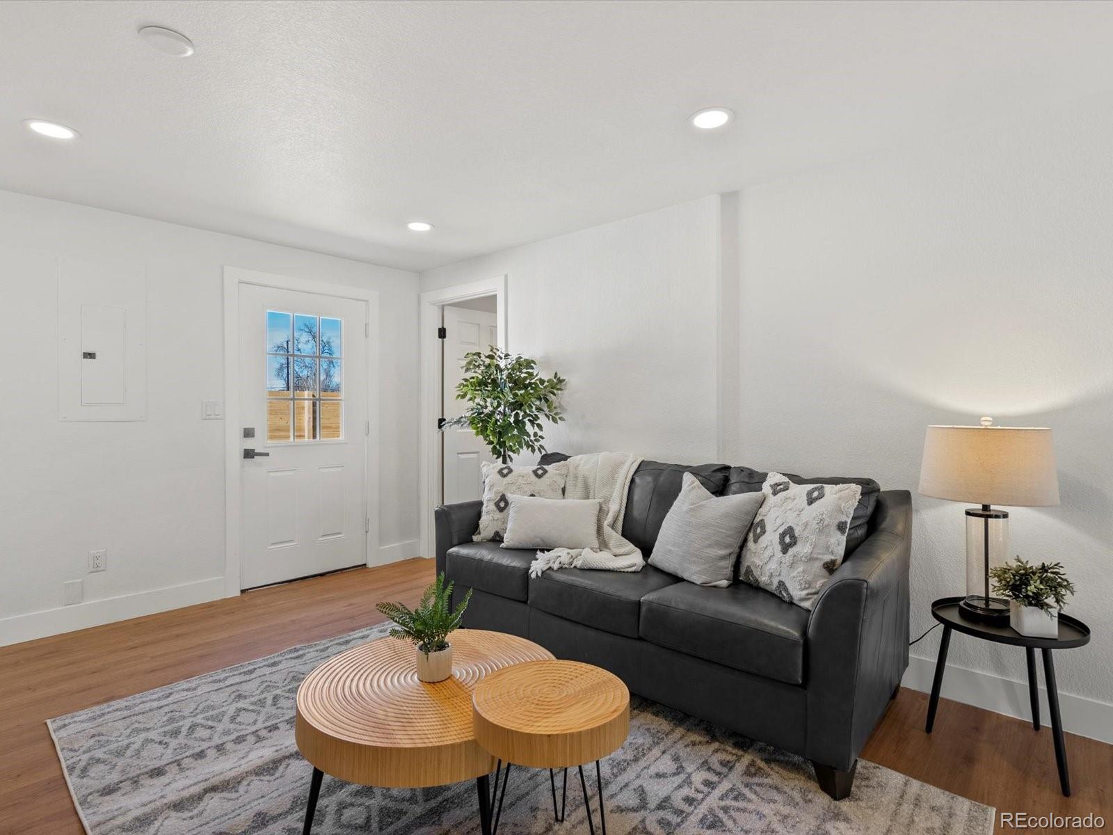 4947 Saint Paul Street