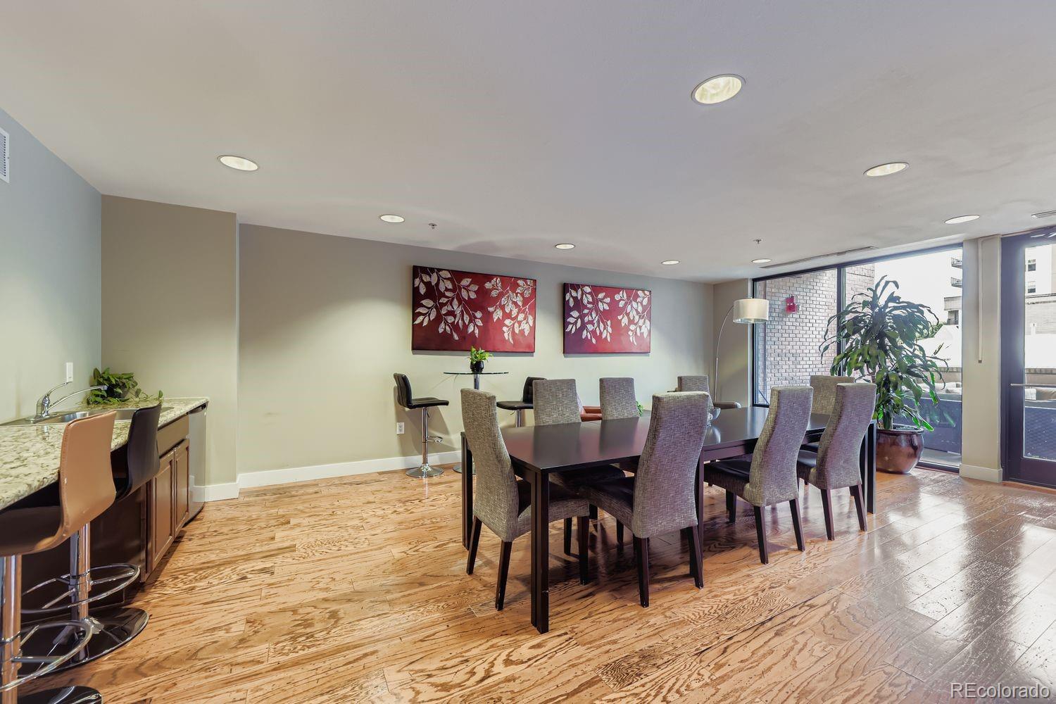 1975 N Grant Street Unit: 827