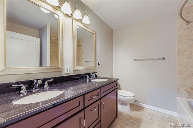 1975 N Grant Street Unit: 827
