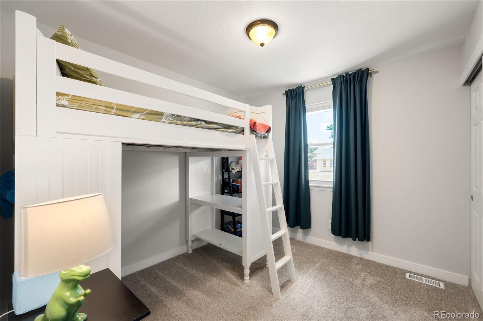 13004 King Circle