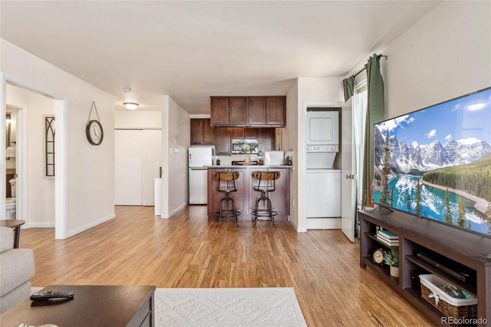 320 S Ames Street Unit: 8