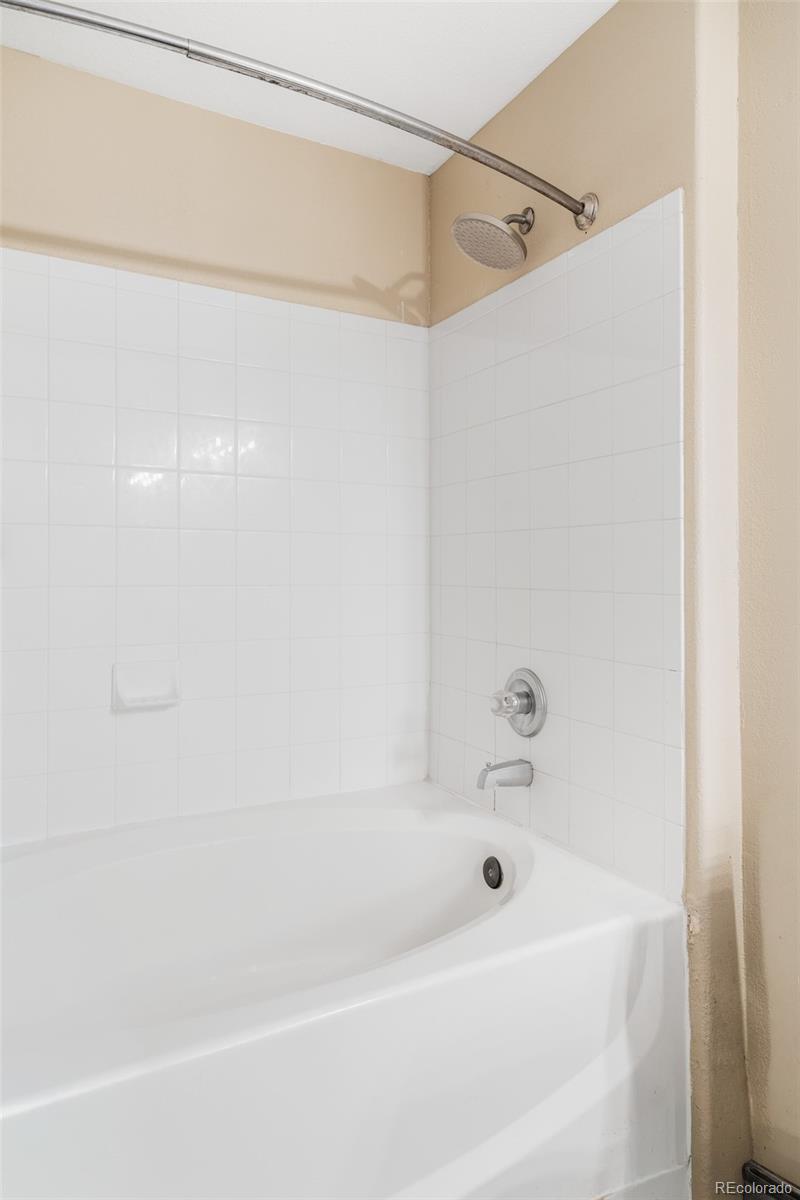 9973 E Carolina Circle Unit: 202