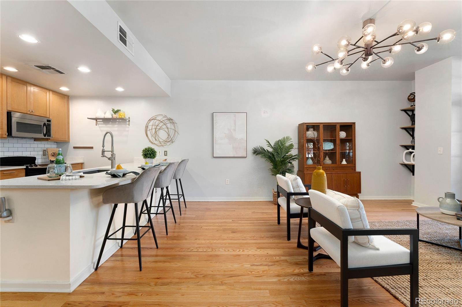 275 S Harrison Street Unit: 107