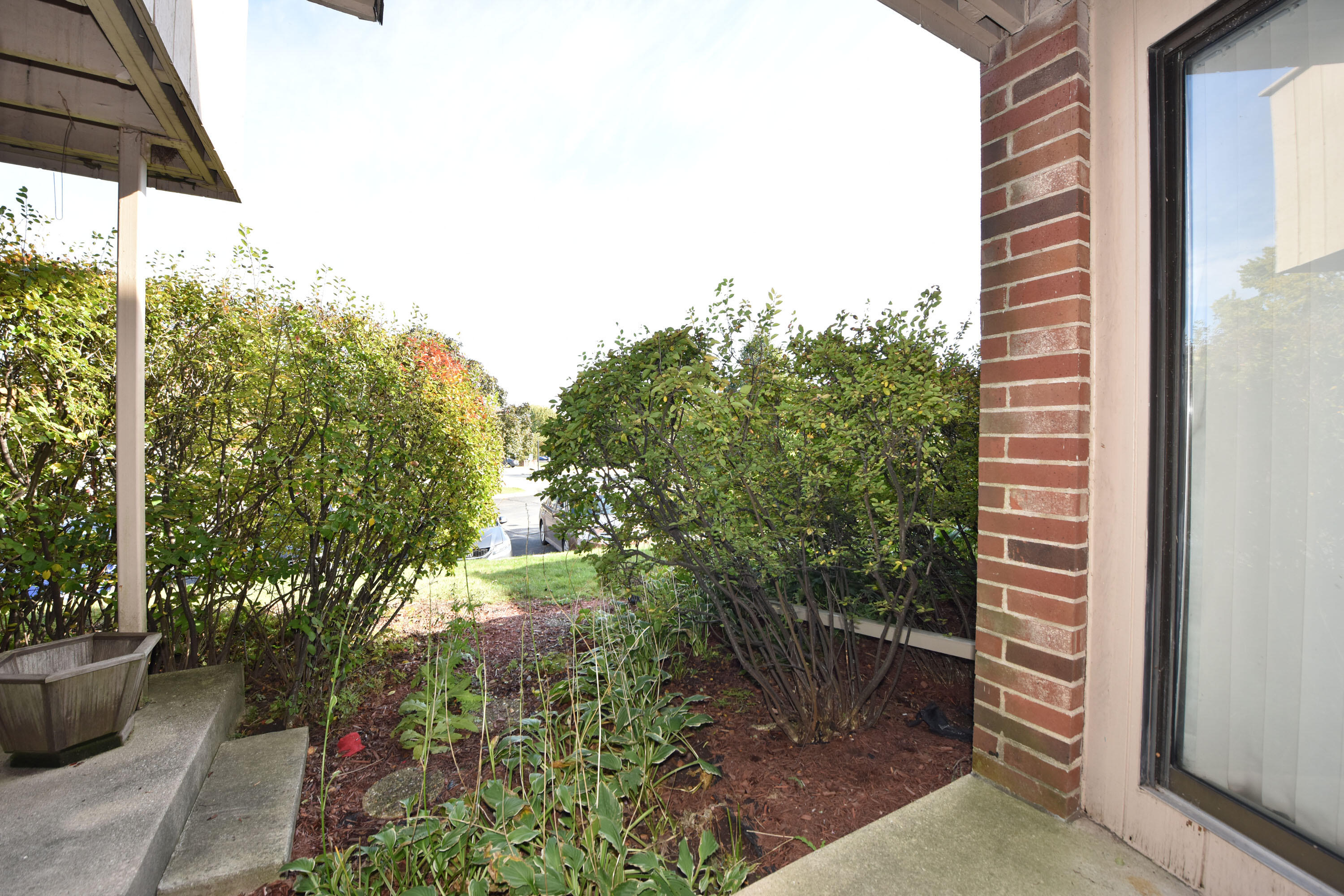 425 W Willow Ct Unit: 146