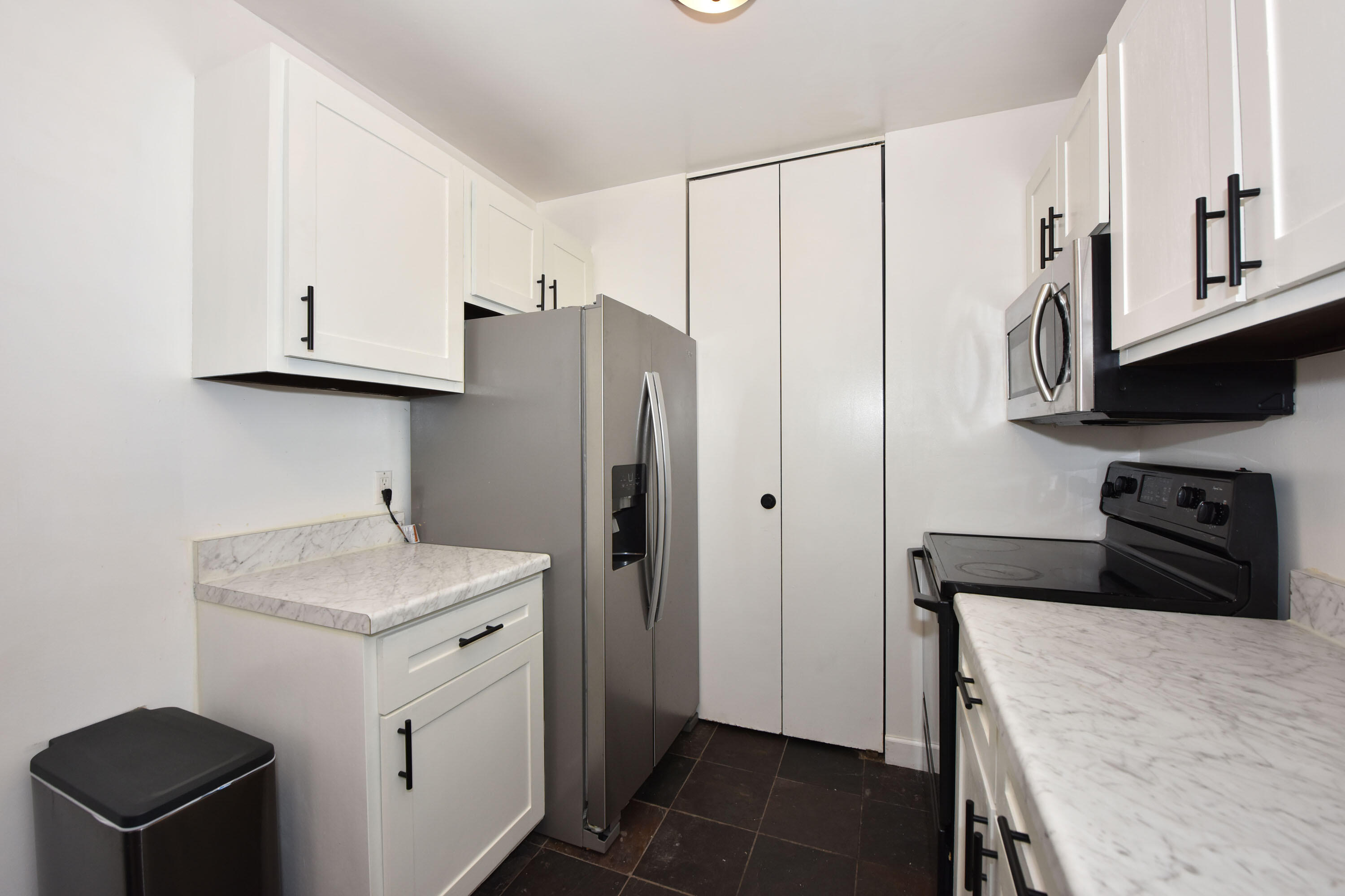 425 W Willow Ct Unit: 146