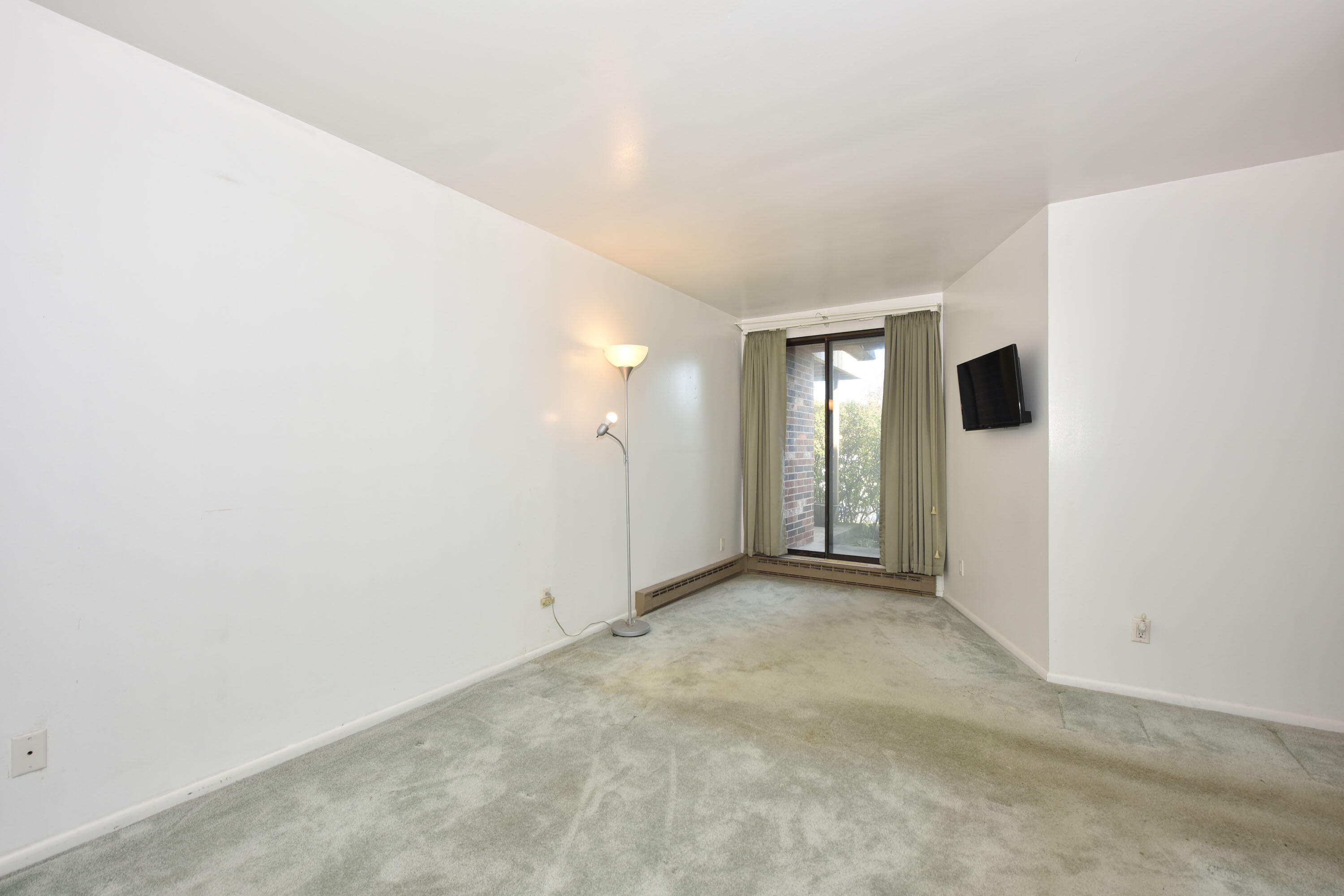 425 W Willow Ct Unit: 146
