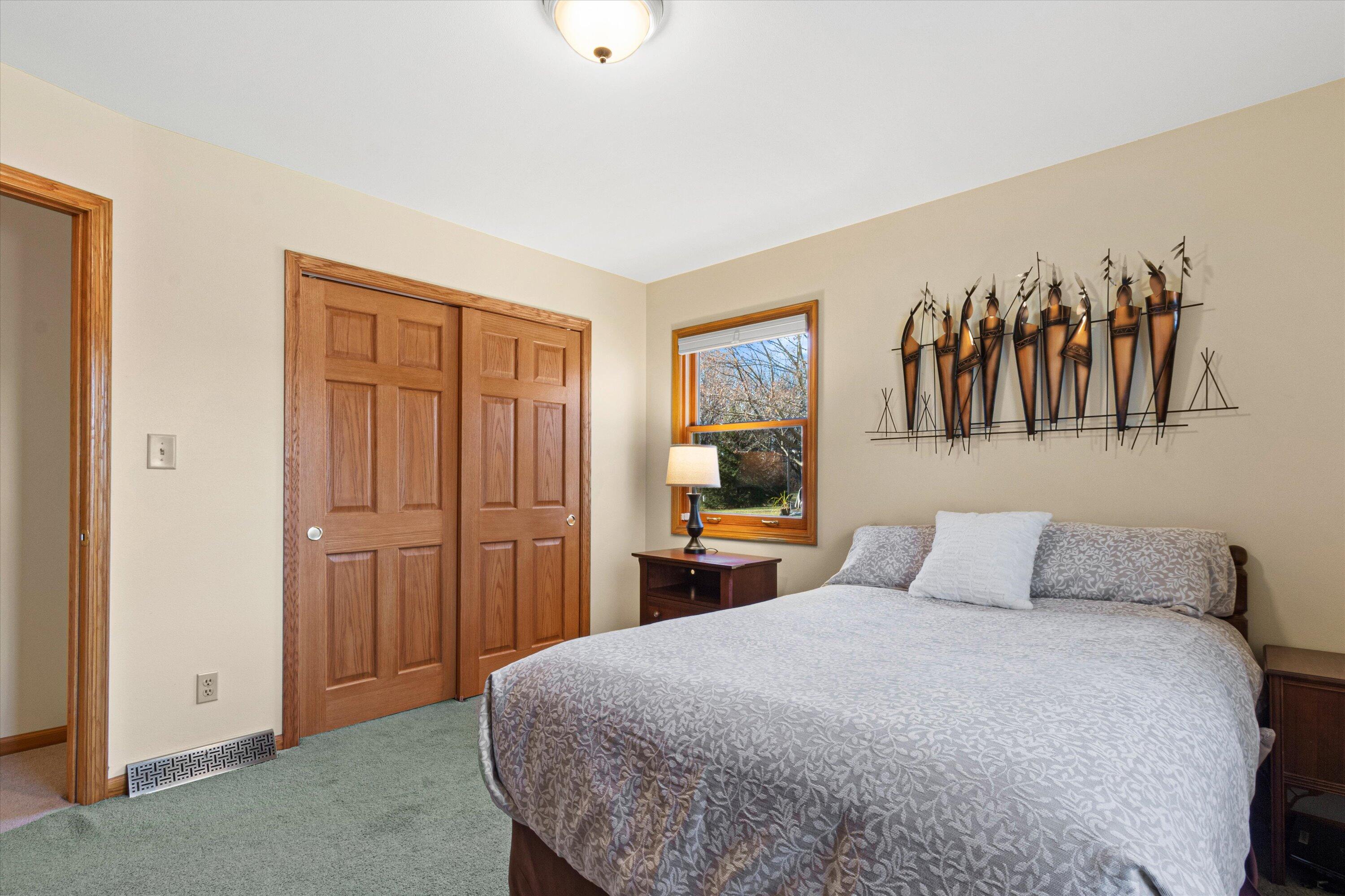 6355 W Pierner Pl