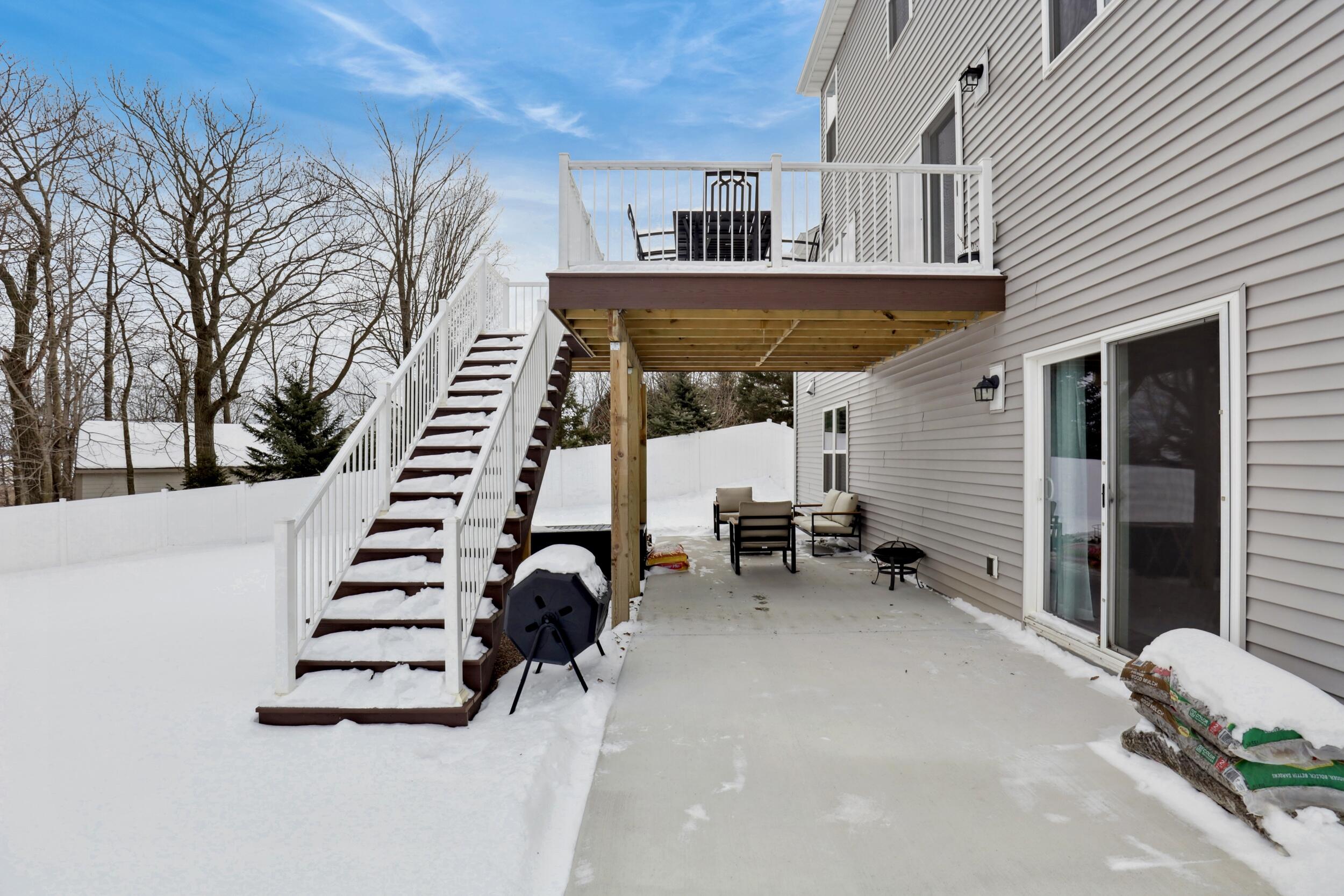 642 Yellowstone Dr