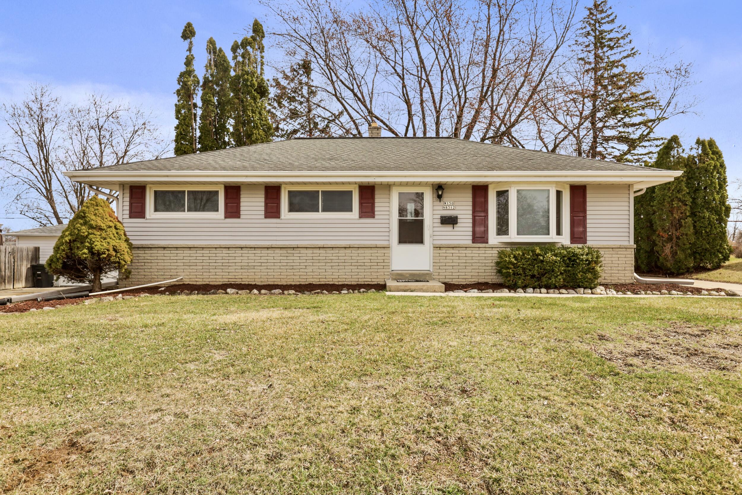 W150N8312 Saxony Dr