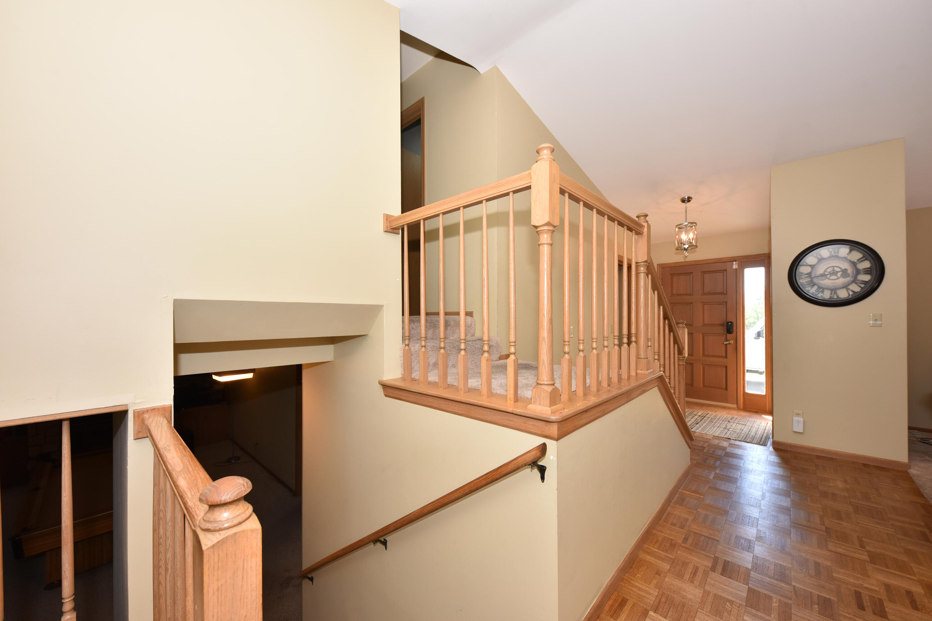 W168N9742 Chippewa Dr