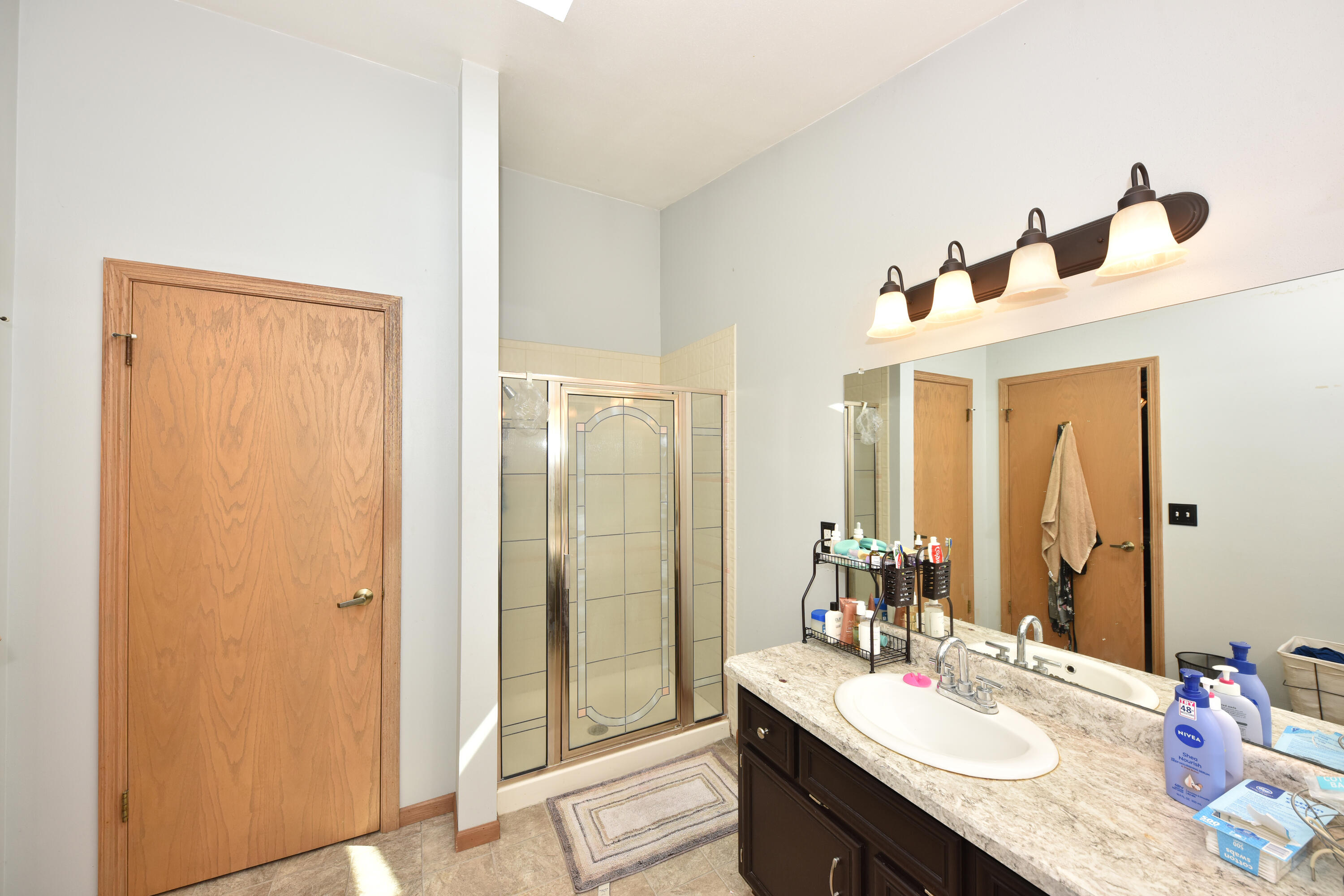 W168N9742 Chippewa Dr