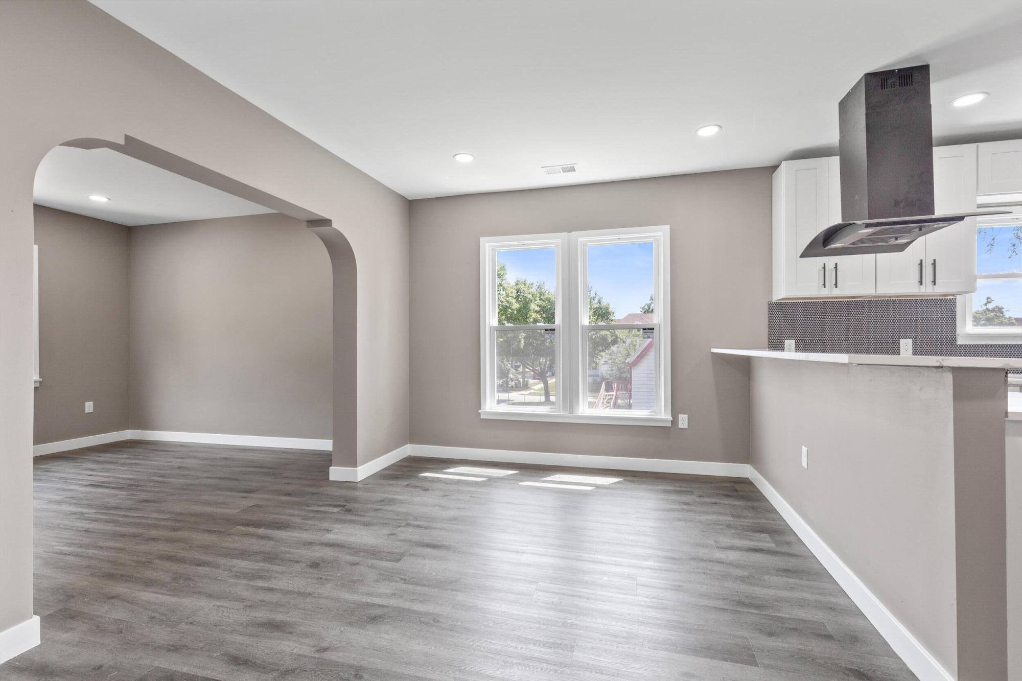 3017 N 26th St Unit: 3019
