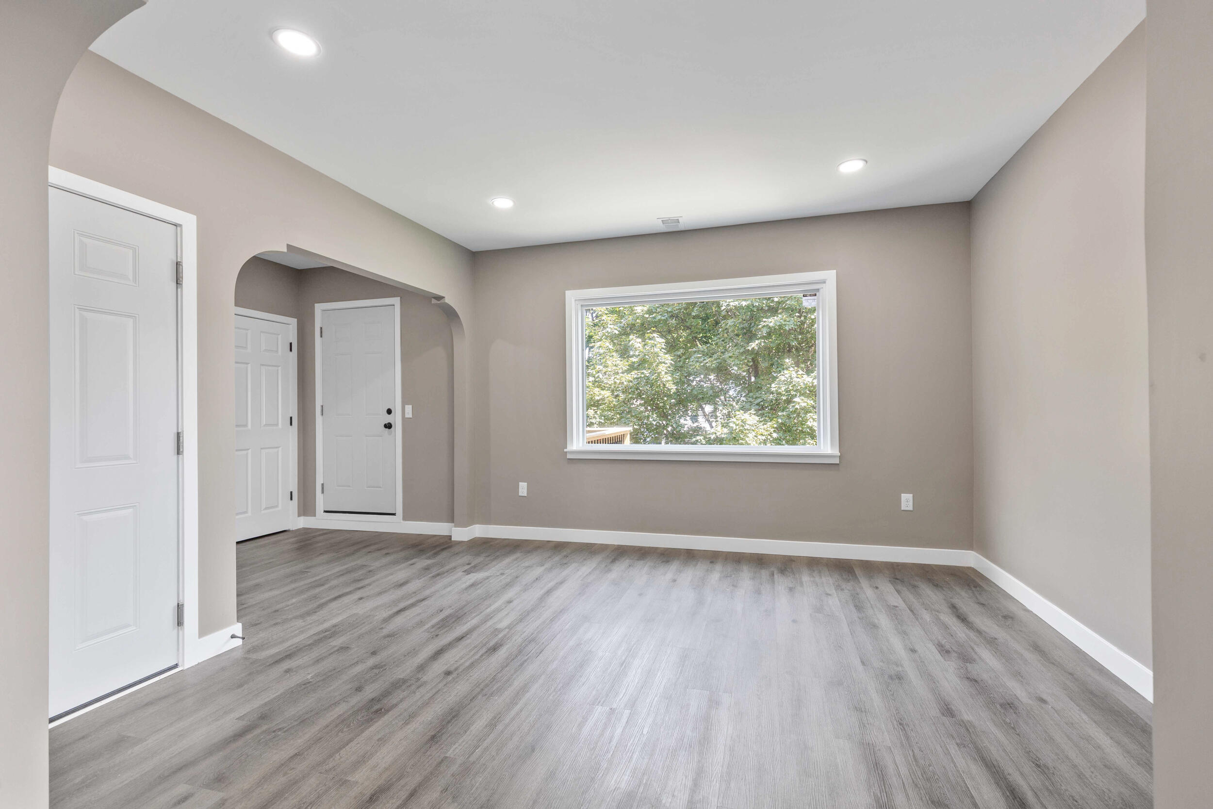 3017 N 26th St Unit: 3019