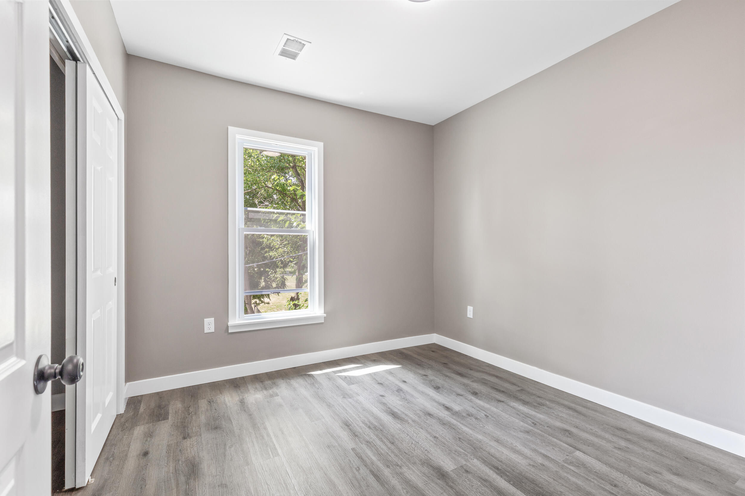 3017 N 26th St Unit: 3019