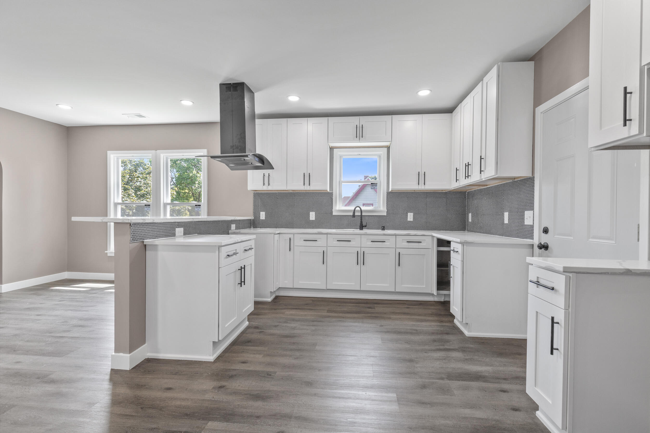 3017 N 26th St Unit: 3019