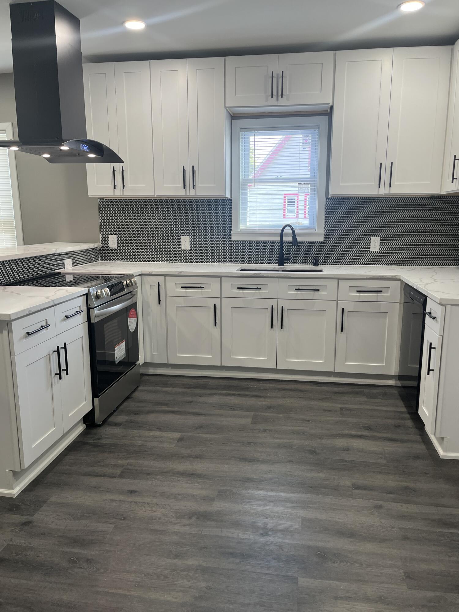 3017 N 26th St Unit: 3019