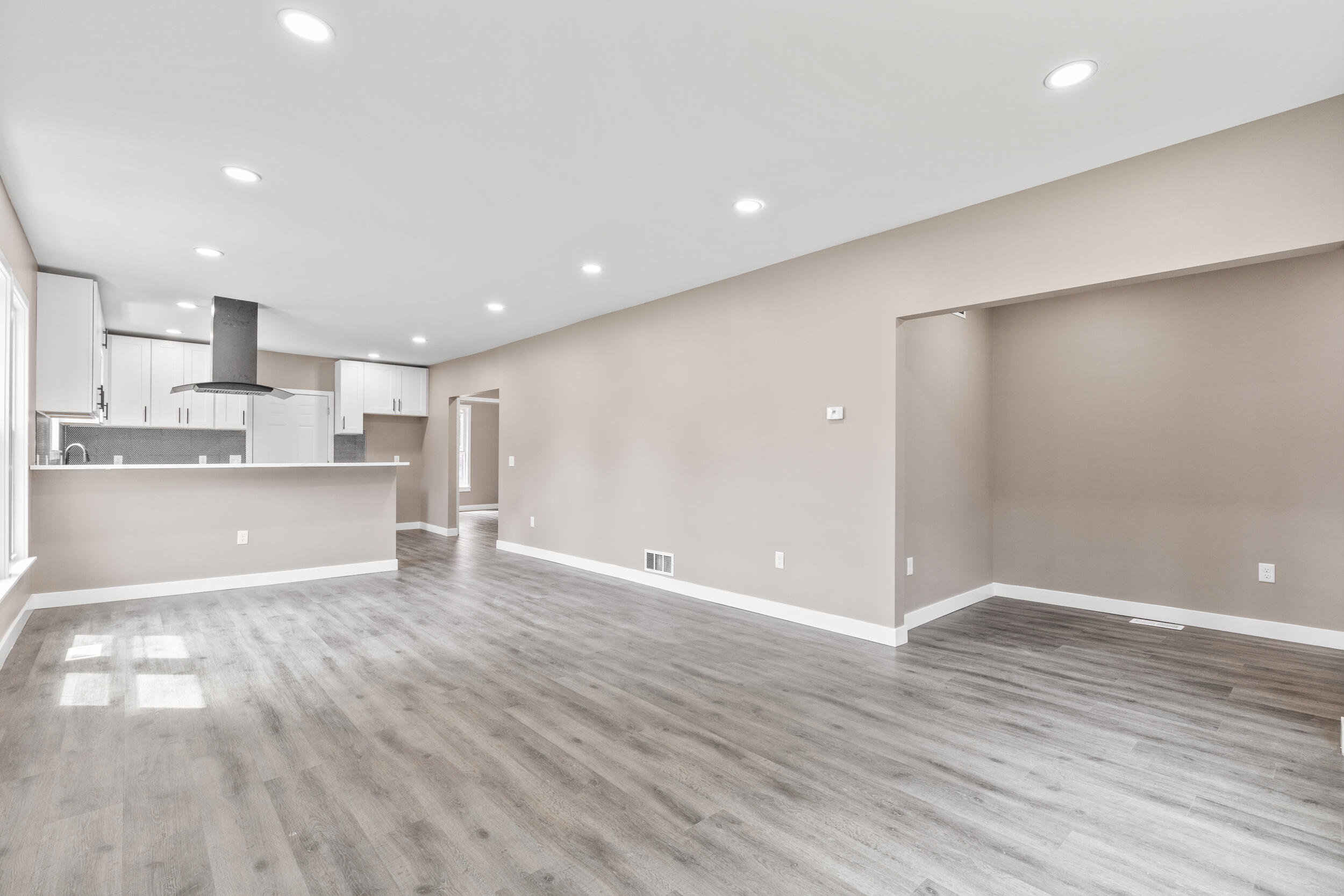 3017 N 26th St Unit: 3019