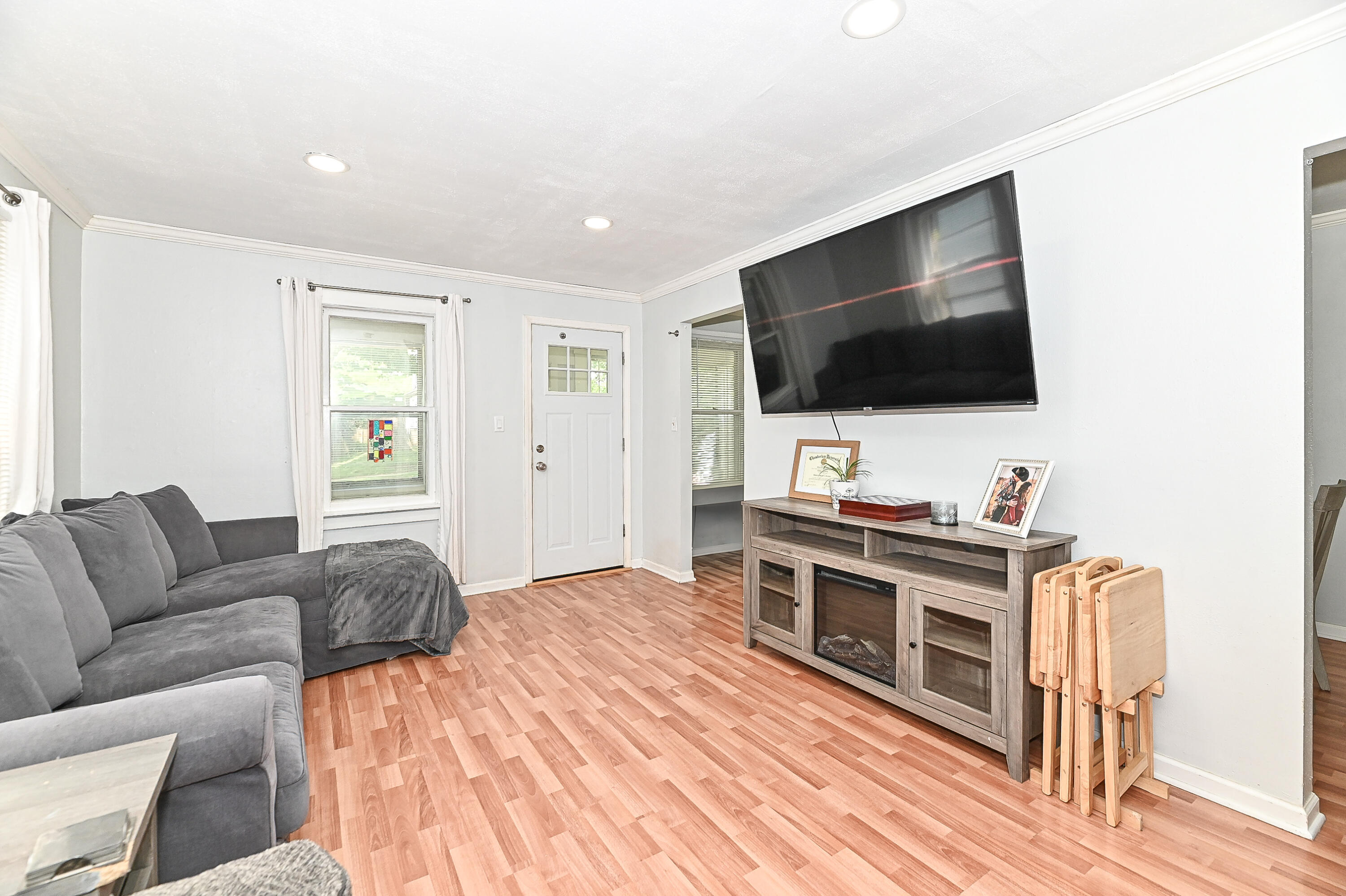 214 S 62nd St