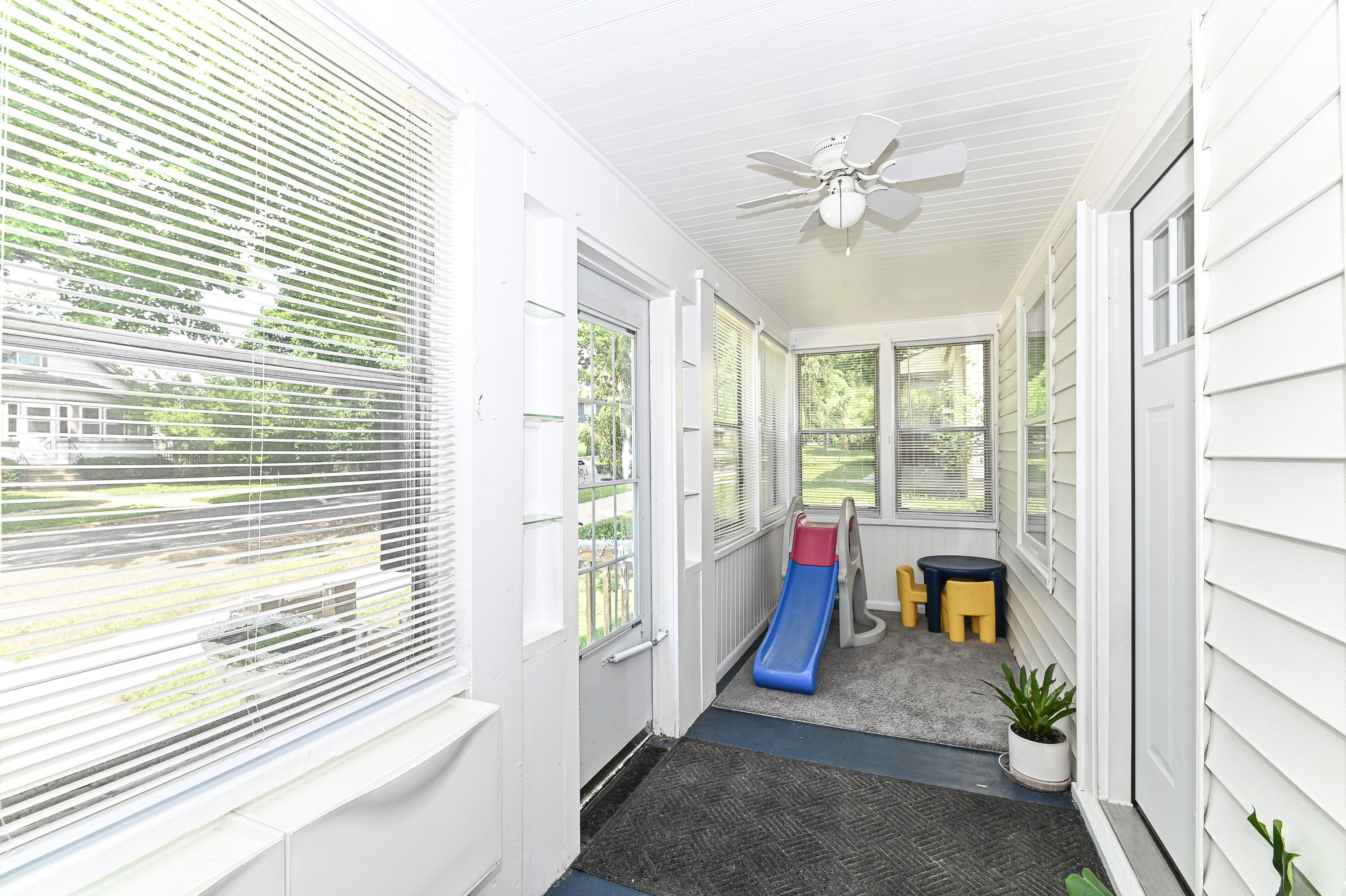 214 S 62nd St