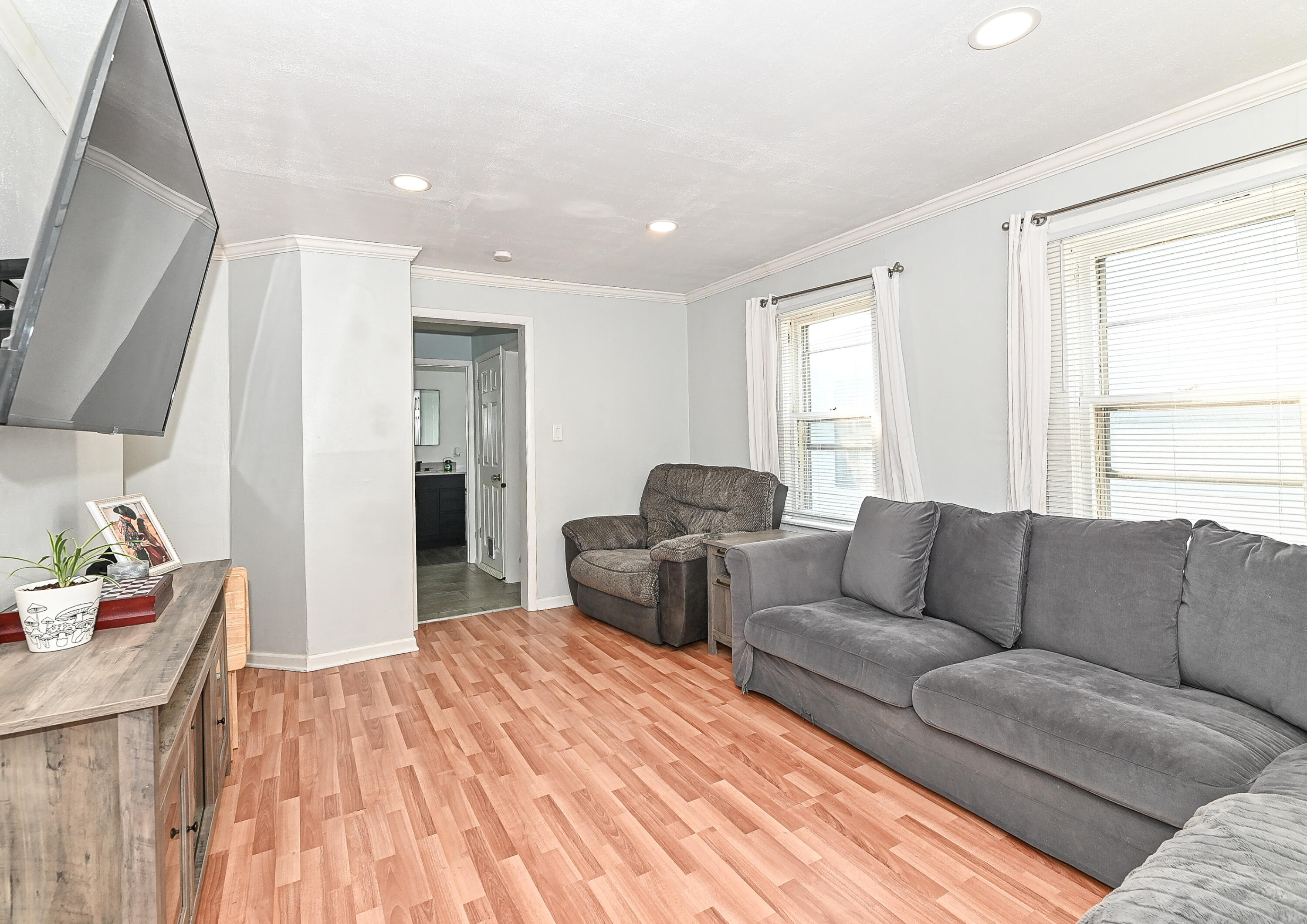 214 S 62nd St