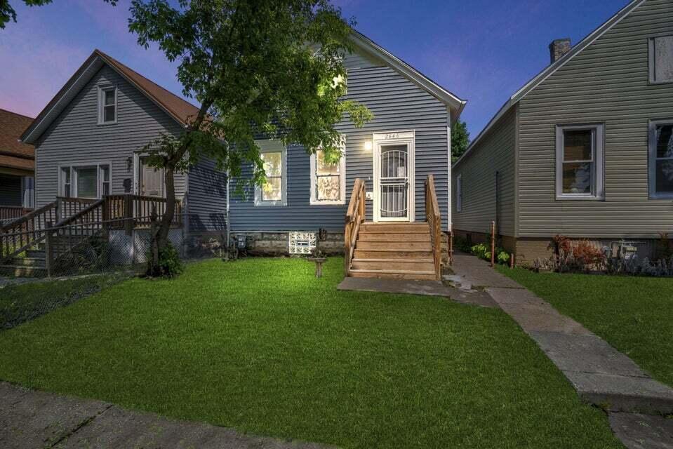 2646 N Vel R Phillips Ave