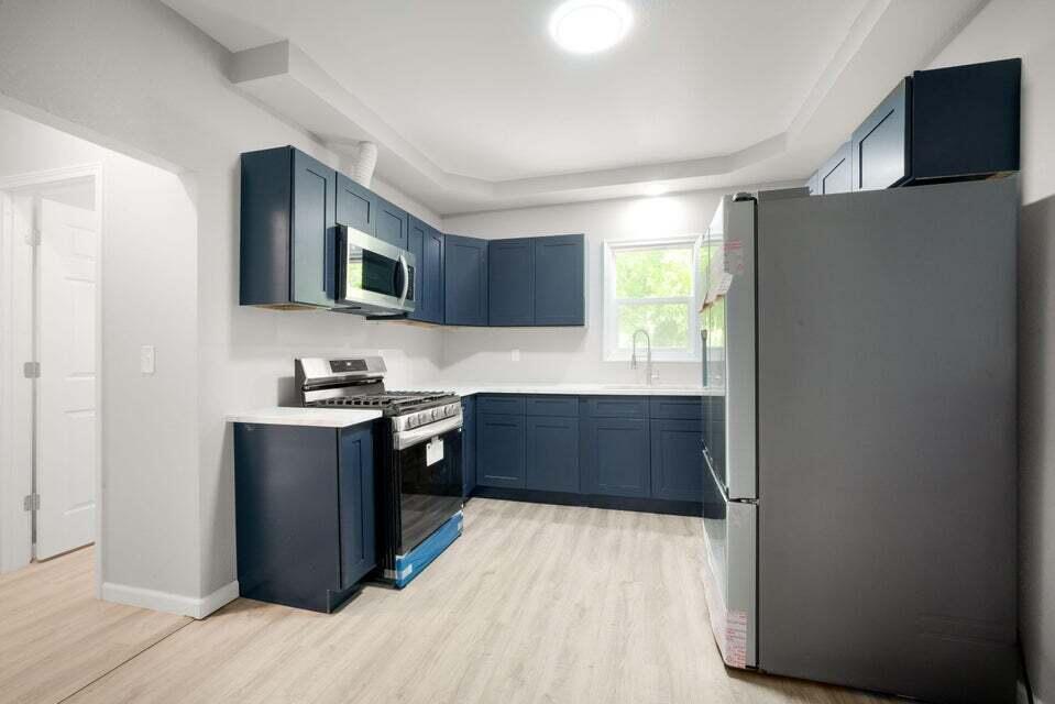 2646 N Vel R Phillips Ave