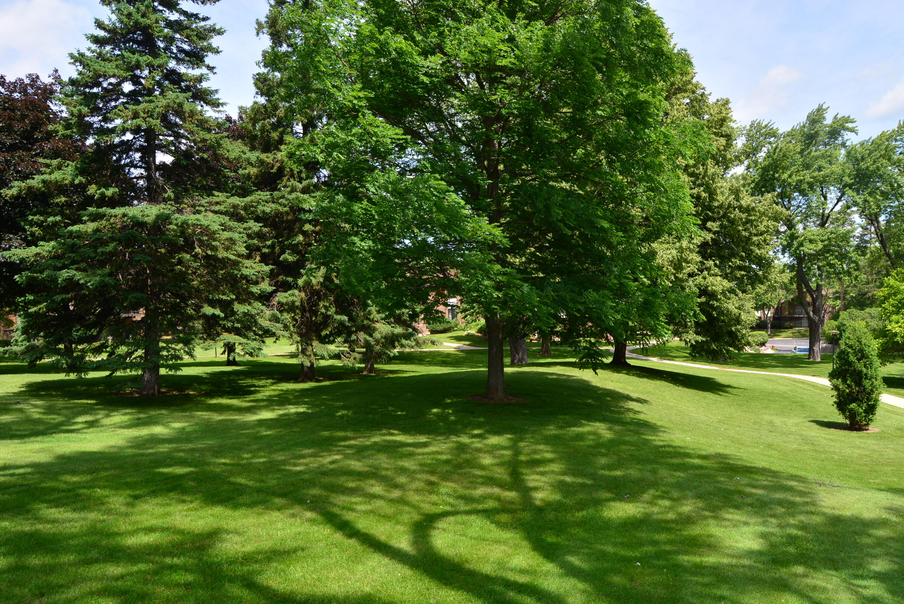 8605 N Servite Dr Unit: 105