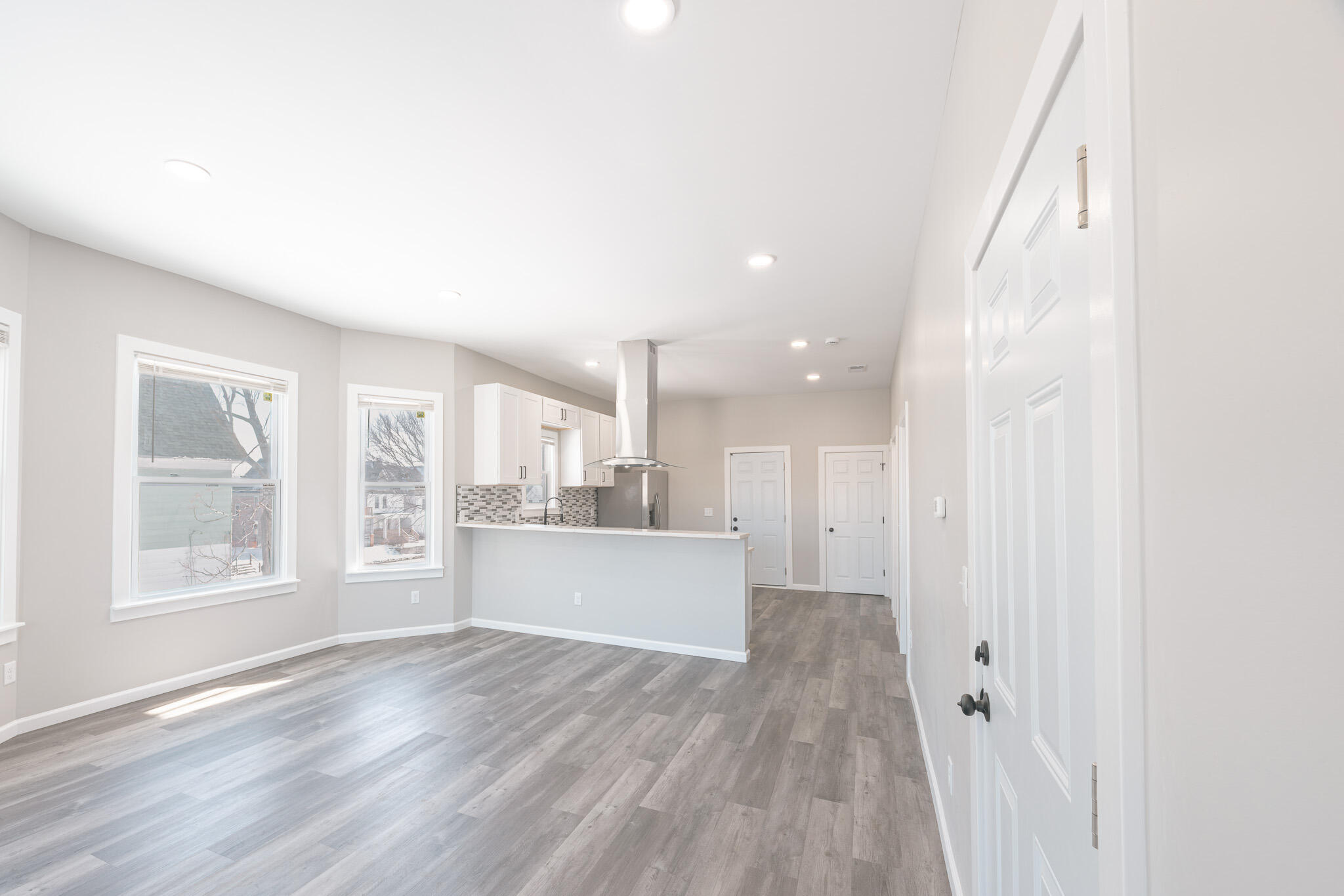 3513 W Lloyd St Unit: 3515