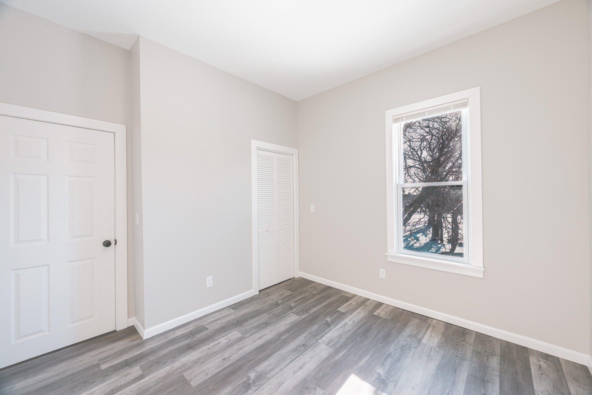 3513 W Lloyd St Unit: 3515