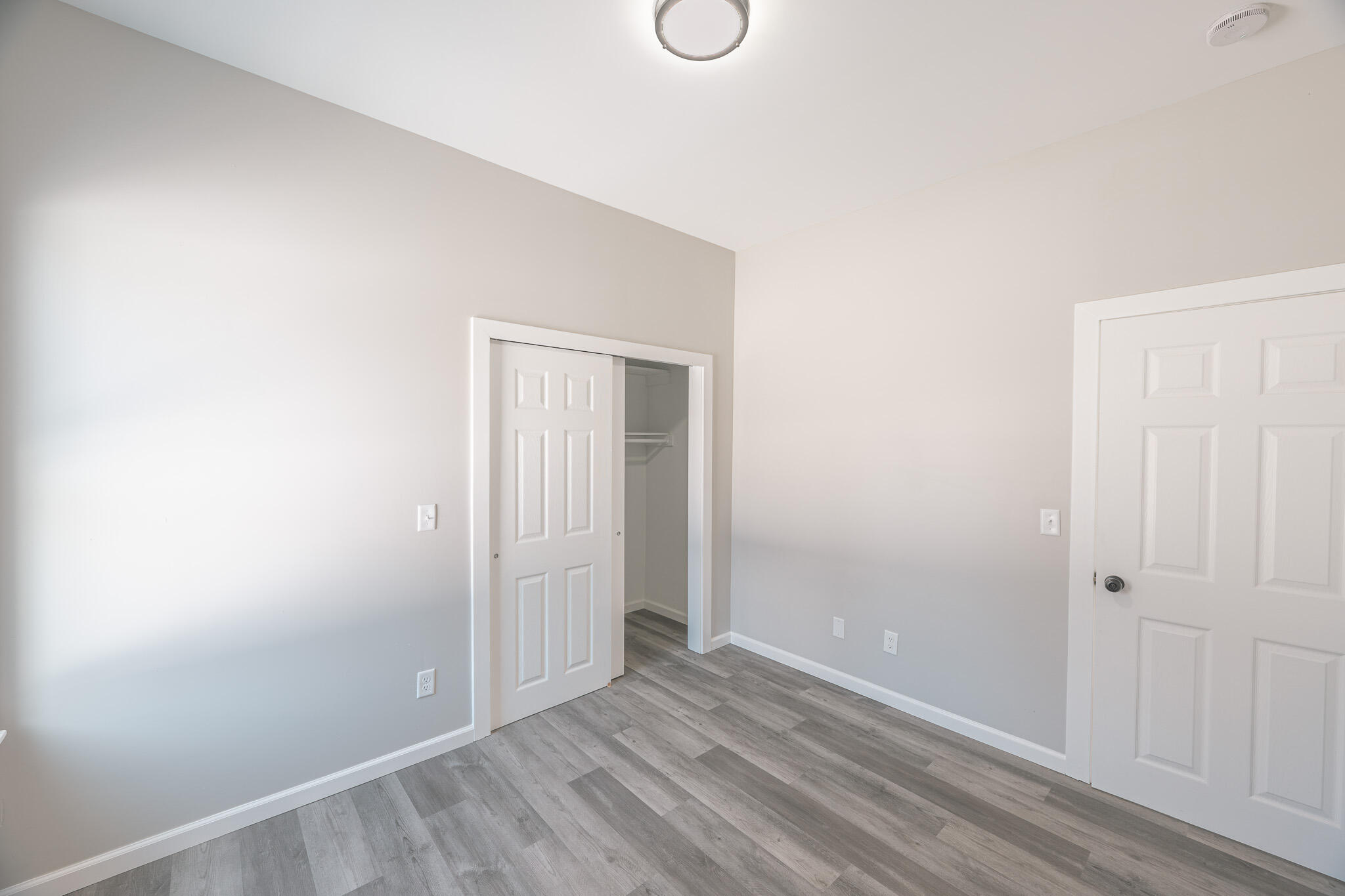 3513 W Lloyd St Unit: 3515