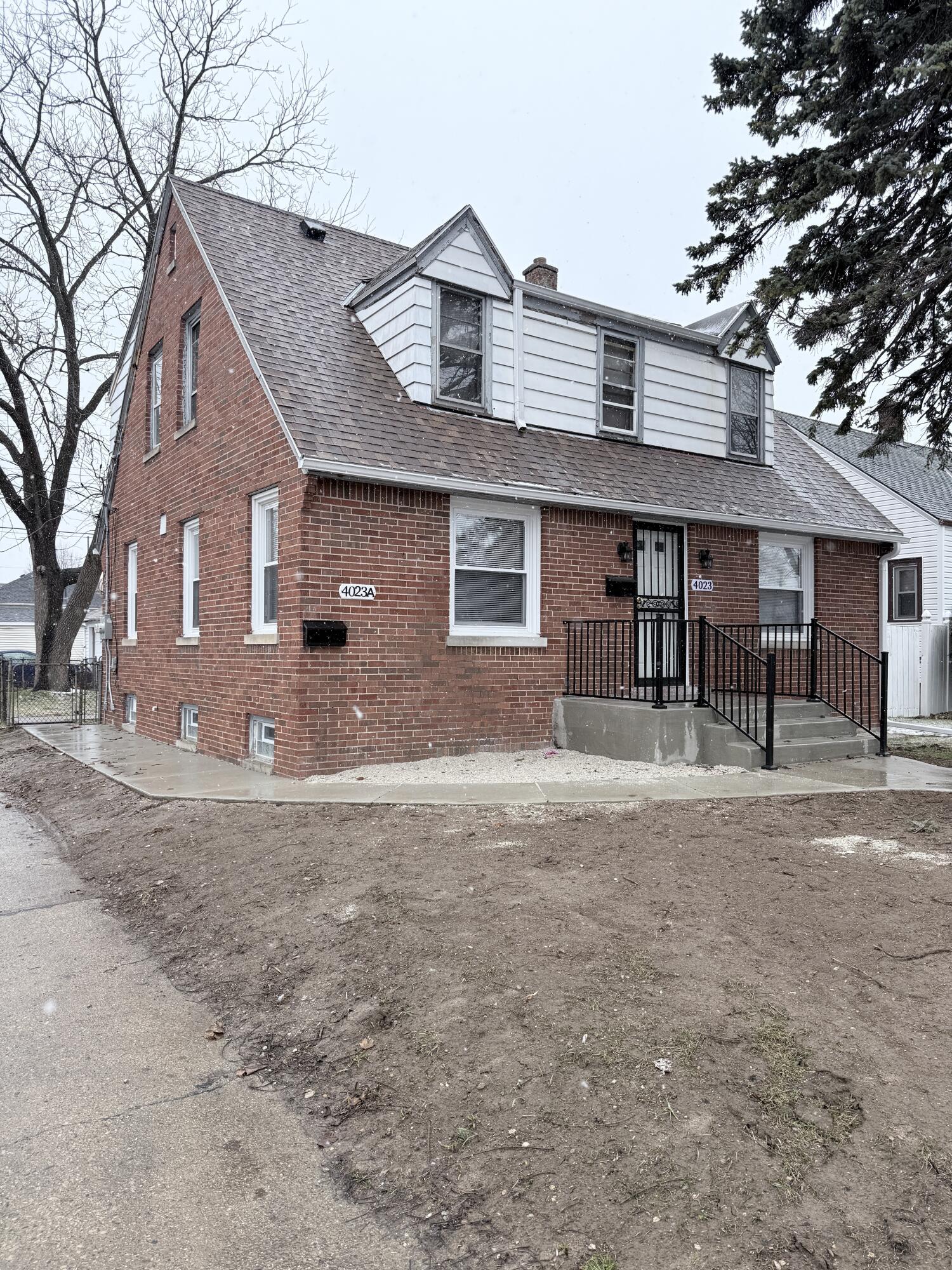 4023 N 48th St Unit: 4023A
