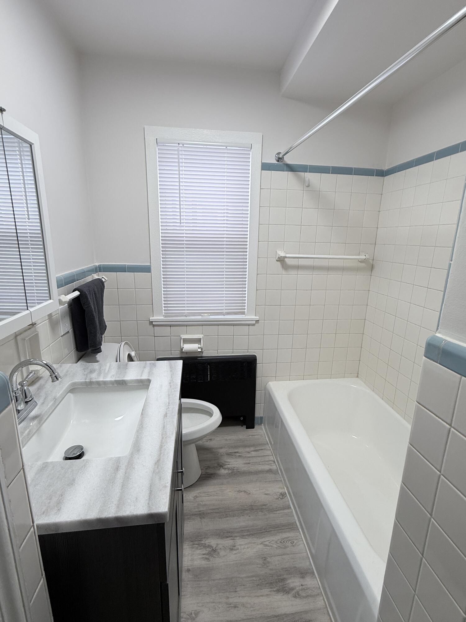 4023 N 48th St Unit: 4023A