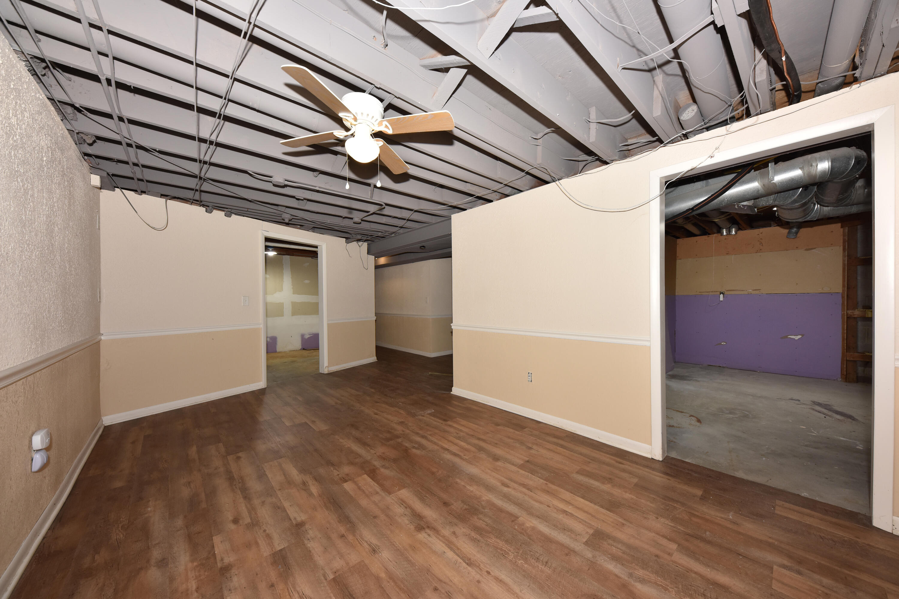 3910 W Calumet Rd