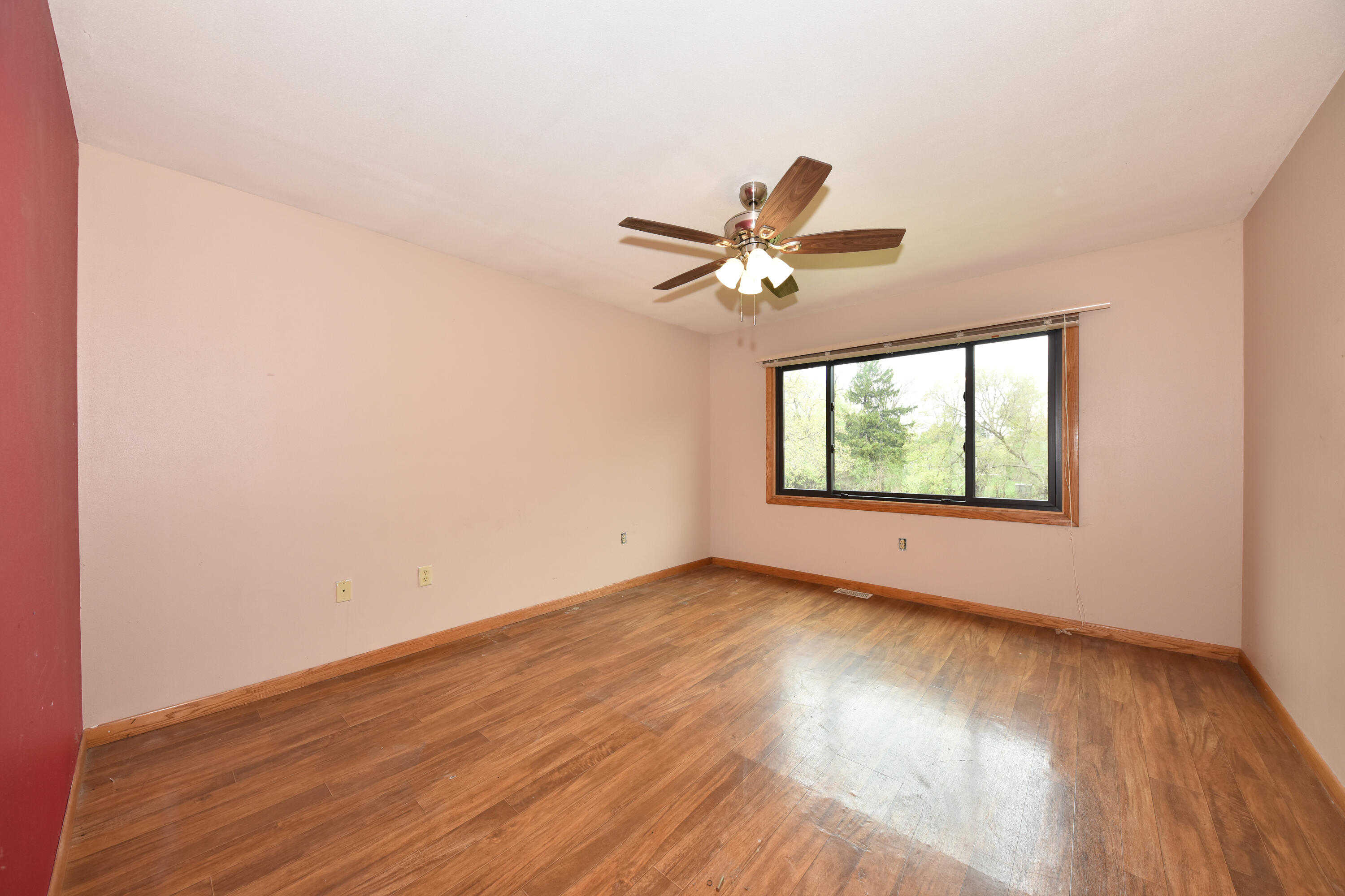 3910 W Calumet Rd